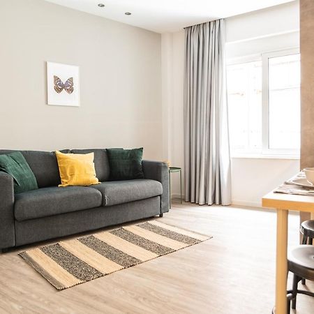 Ferienwohnung A17 Modern & Cosy 2R Flat Up To 4Ppl Near Parthenon Athen Exterior foto