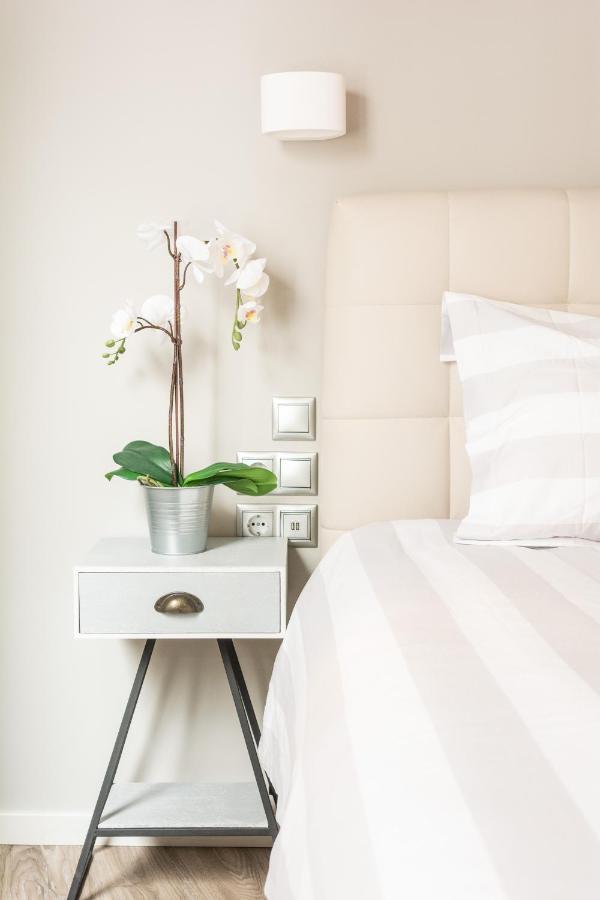 Ferienwohnung A17 Modern & Cosy 2R Flat Up To 4Ppl Near Parthenon Athen Exterior foto